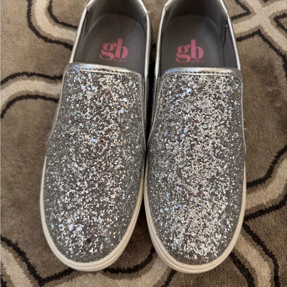 GB Girls Shimmering Silver Slip-On Shoes